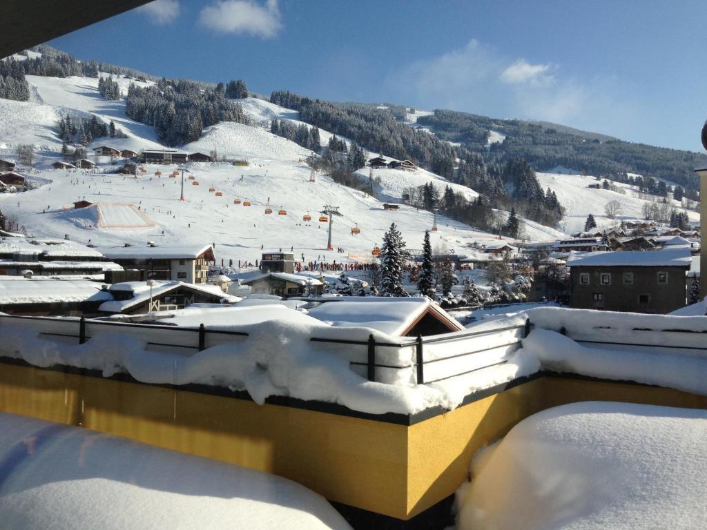 Hotel Saalbacher Hof Esterno foto